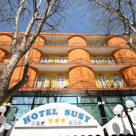 Hotel Susy Rivazzurra Di Rimini Esterno foto