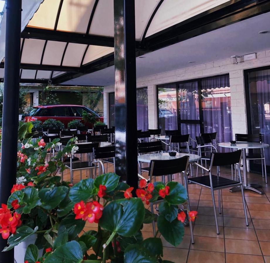 Hotel Susy Rivazzurra Di Rimini Esterno foto