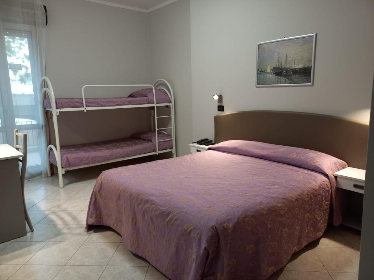 Hotel Susy Rivazzurra Di Rimini Esterno foto
