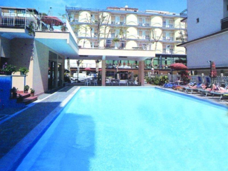 Hotel Susy Rivazzurra Di Rimini Esterno foto